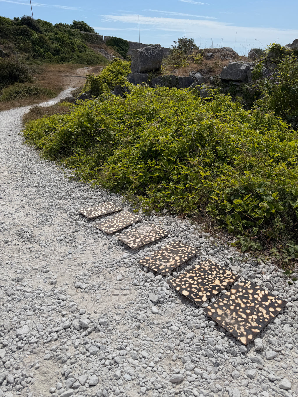 Raw & Weathered Portland Stone - Tout Quarry