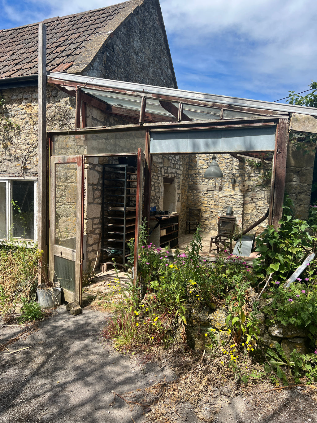 THE FRAGILE HOUSE